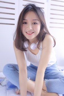 同门 余文乐